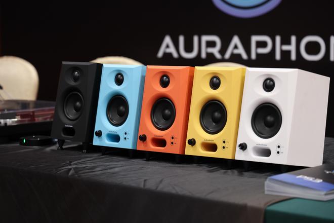 on宝芬隆重发布PS3监听音箱先听为快！米乐m6登录入口耳边前线 Auraph(图2)