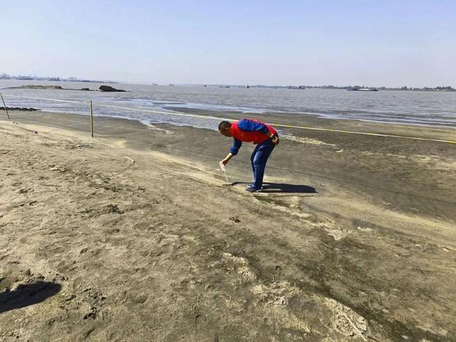 气！母子爬山迷路被困消防紧急救援脱险！【铜陵头条0504】铜陵今夜有强对流天(图2)